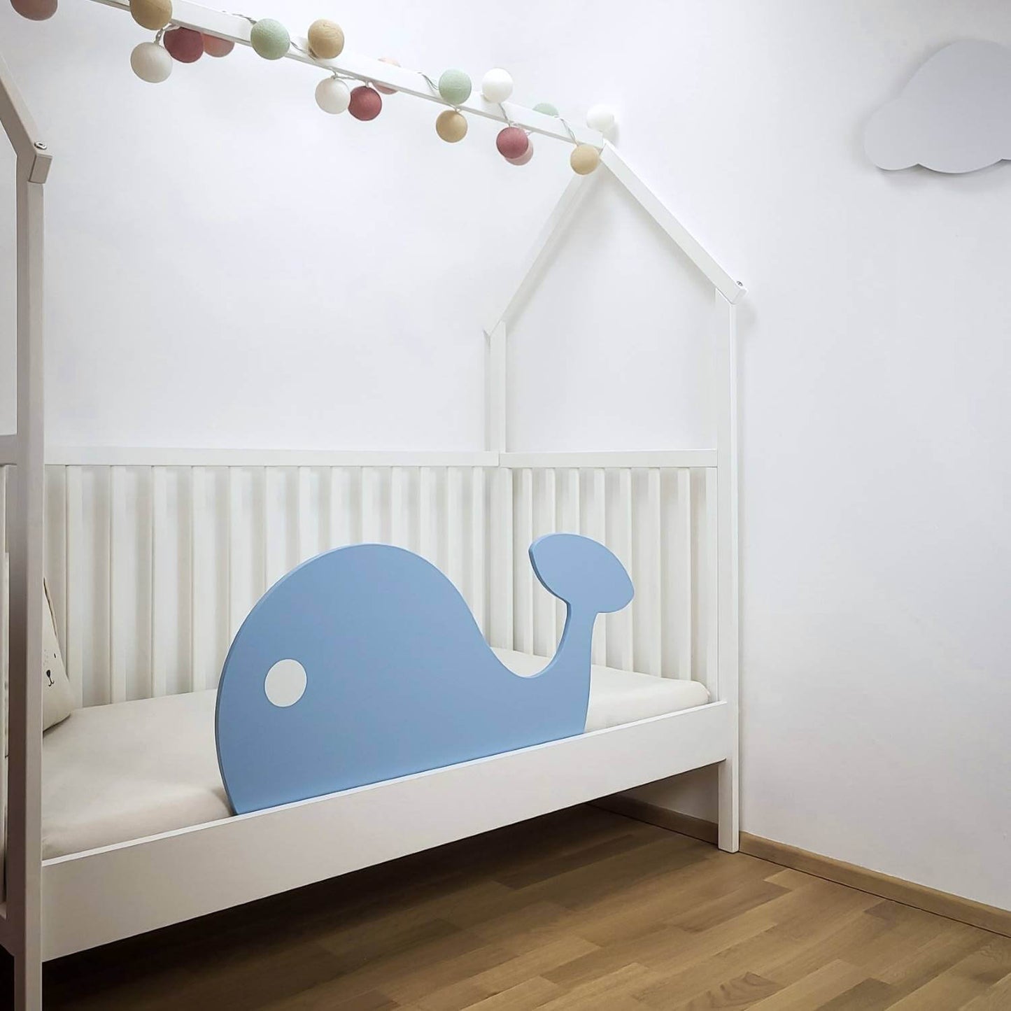Wal-Rausfallschutz von Wunderlab in modernem Babyzimmer – stilvolle Sicherheit im skandinavischen Design